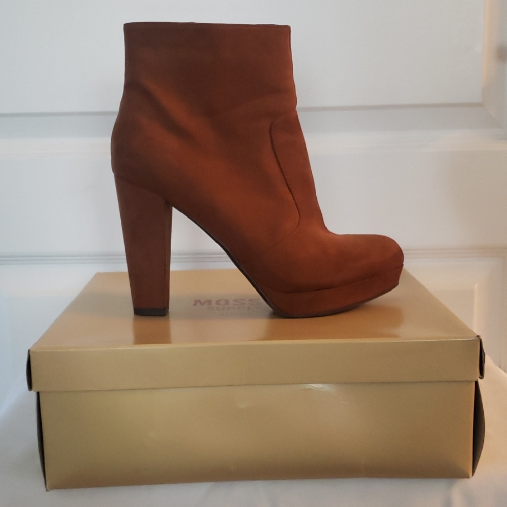 Mossimo Brown Booties
